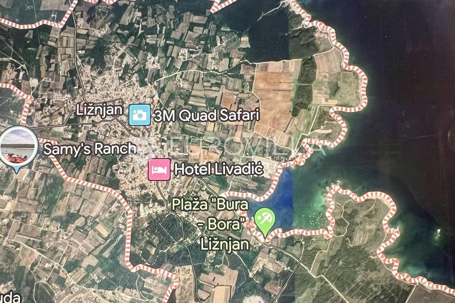 Ližnjan, građevinsko zemljište 770 m2 - cover