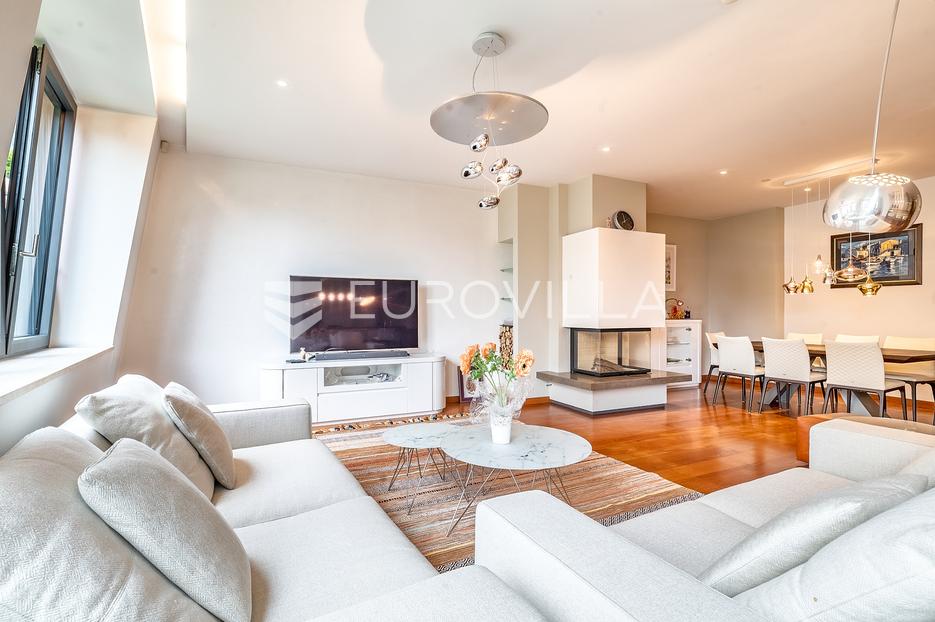 Zagreb, Cvjetni trg, luksuzan trosoban stan s garažom (dvostrukom) - cover