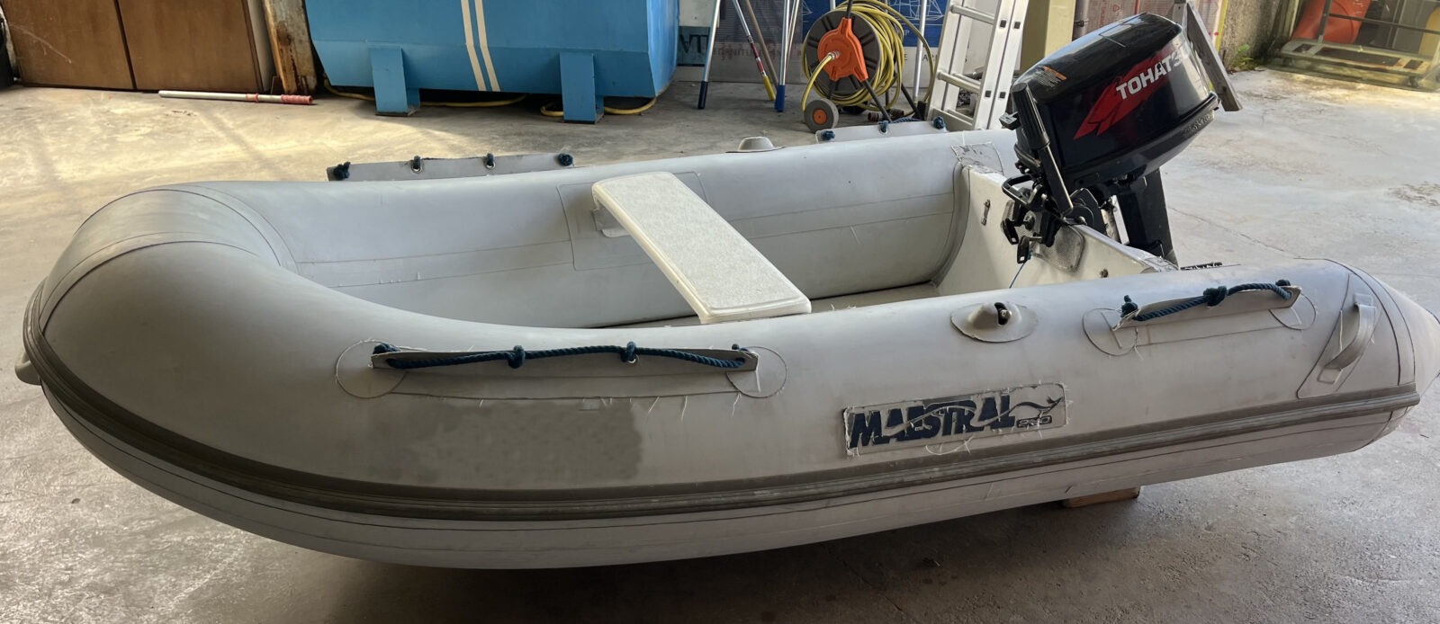 MAESTRAL 260 - cover