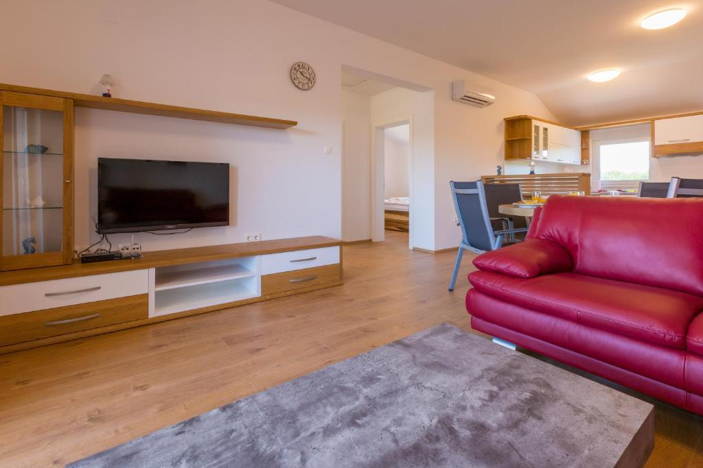 Standard Apartment Garden View - cover