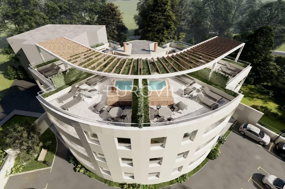 Žaborić, komforan stan s pripadajućom krovnom terasom - cover