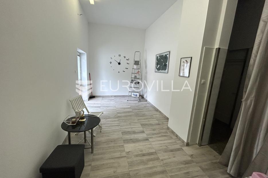 Zagreb, Vrbani, poslovni prostor 37m2 - cover