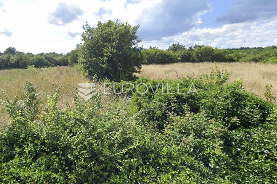 Vodnjan, građevinsko zemljište 500 m2 s projektom i zahtjevom za građevinsku dozvolu - cover