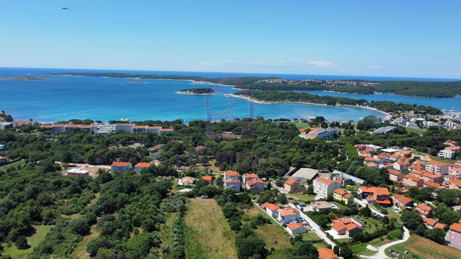 Građevinsko zemljište T1 (za gradnju hotela), Medulin, 600 m od mora - cover