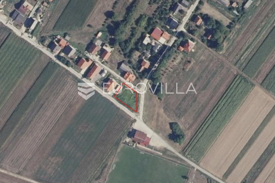 Velika Gorica, Donja Lomnica, građevinsko zemljište 936 m2 - cover