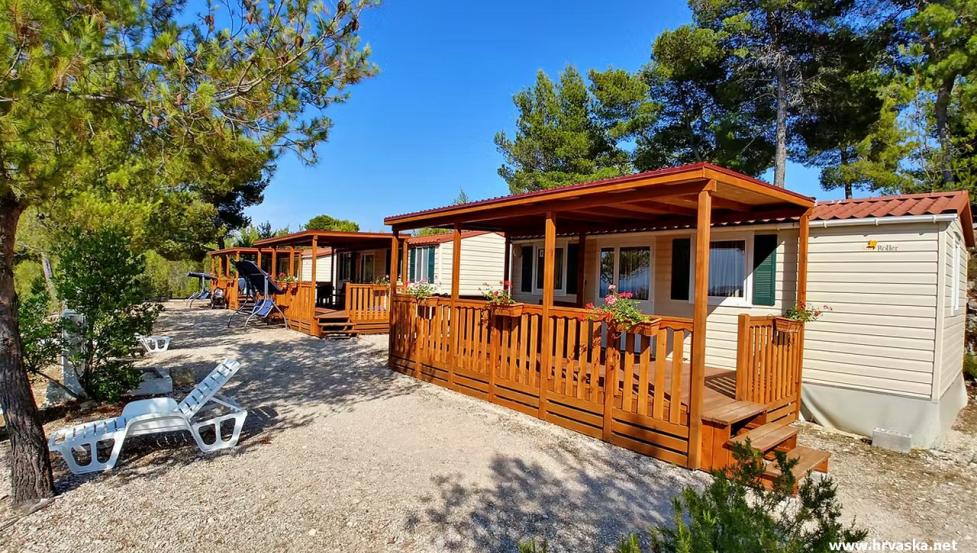 MOBILNE KUĆICE KAMPA VIRA - cover