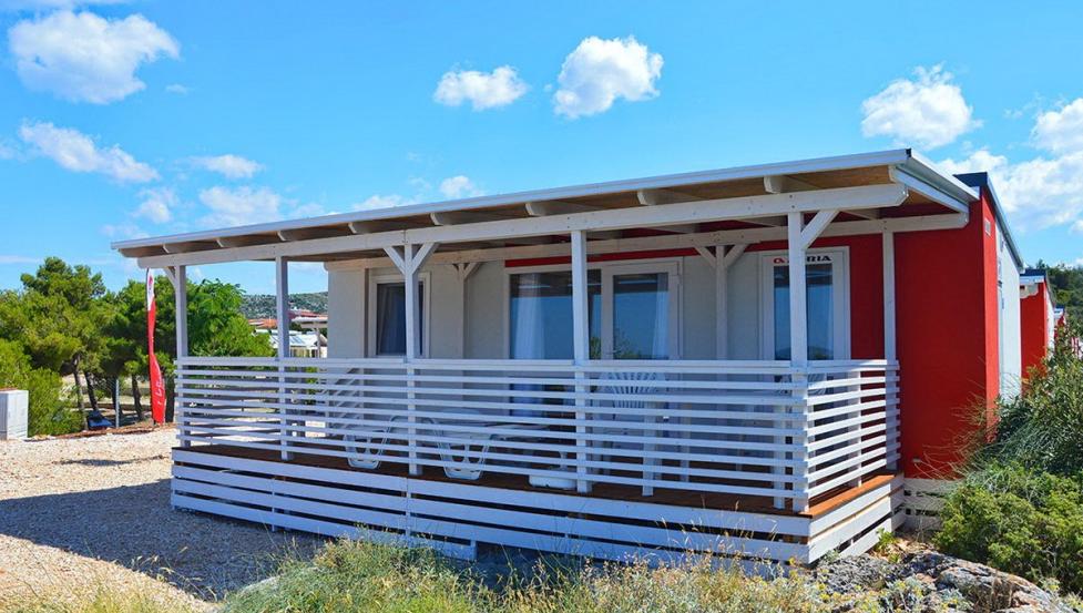 MOBILNE KUČICE CAMPING ADRIATIC - PRIMOŠTEN (G) - cover