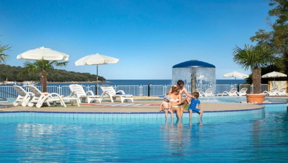 MOBILNE KUČICE PREMIUM CAMPING RESORT LANTERNA (HC) - cover