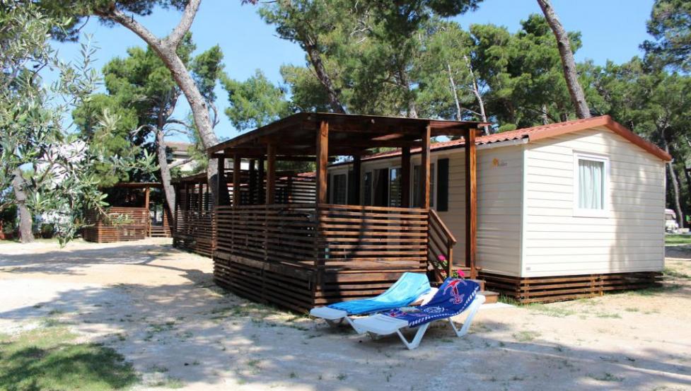 MOBILNE KUČICE KAMP ŠIBULJINA - cover