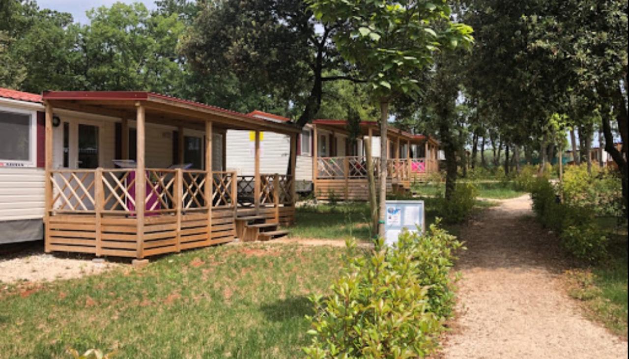 MOBILNE KUČICE NATURISTIČKI KAMP SOLARIS (FKK)- V - cover