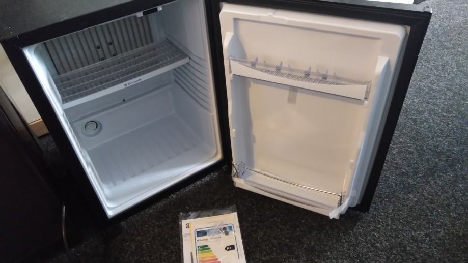 Minibar A+ mini hladnjak 40 lit za sobe- DOMETIC RH430- 12kom - cover