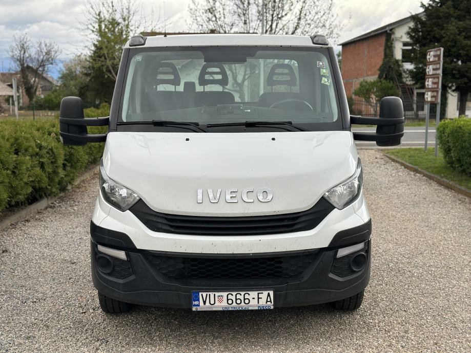 IVECO DAILY 3.0 D  2019 GOD VUČNA SLUŽBA, 2019 god. - cover