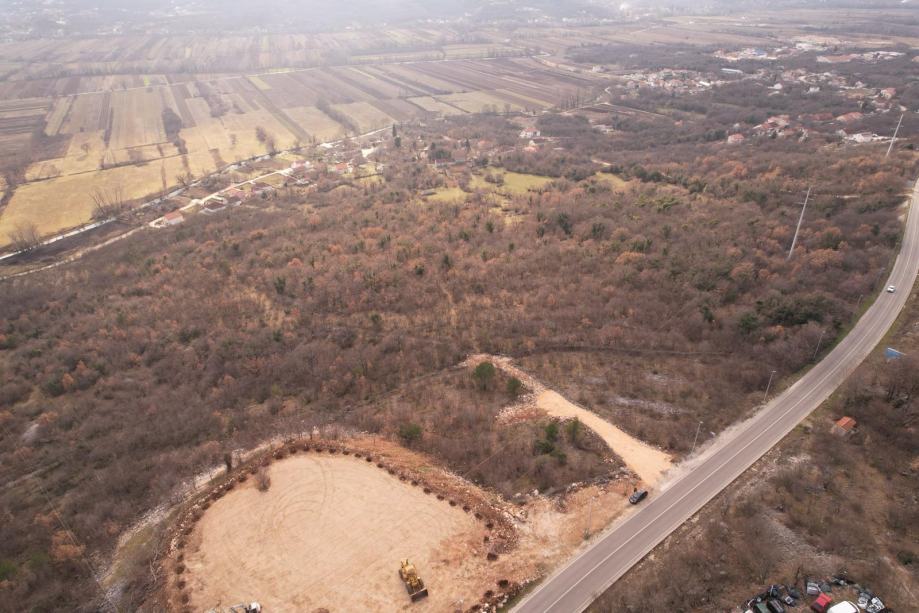Vrhunsko građevinsko zemljište, Imotski, 1800 m2 - cover