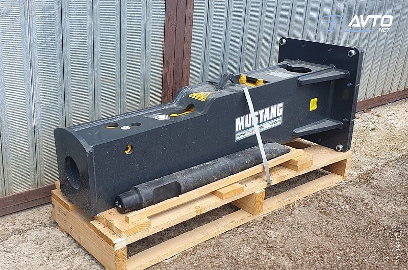 Mustang HM702 - cover