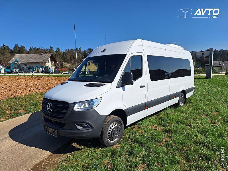 Mercedes-Benz Sprinter 517 - cover