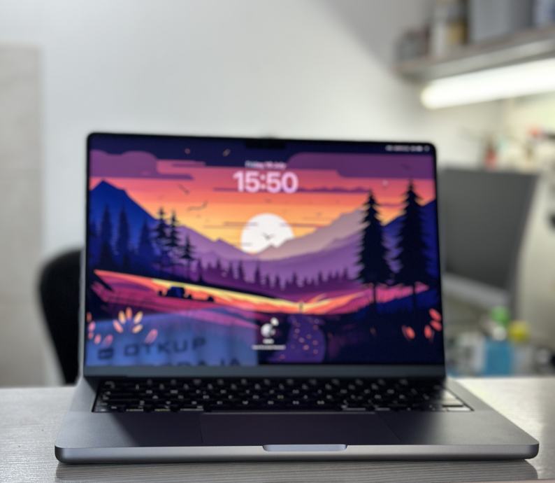 Apple MacBook Pro 14 M1 Pro - cover