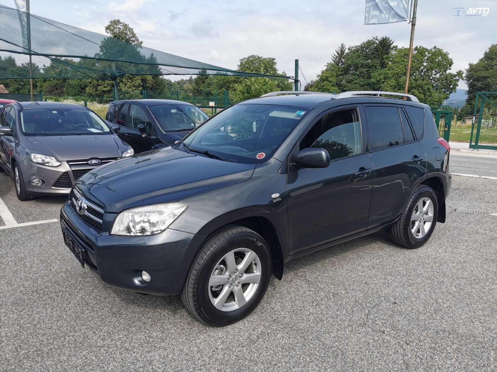 Toyota RAV4  2.2 D-4D 4WD Executive - cover