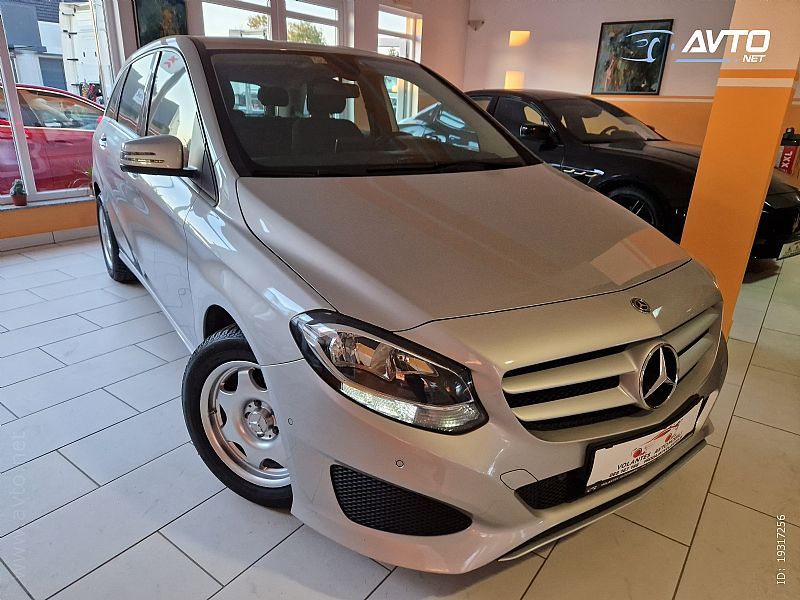Mercedes-Benz B klasa  180 d BEZ DEPOZITA - cover