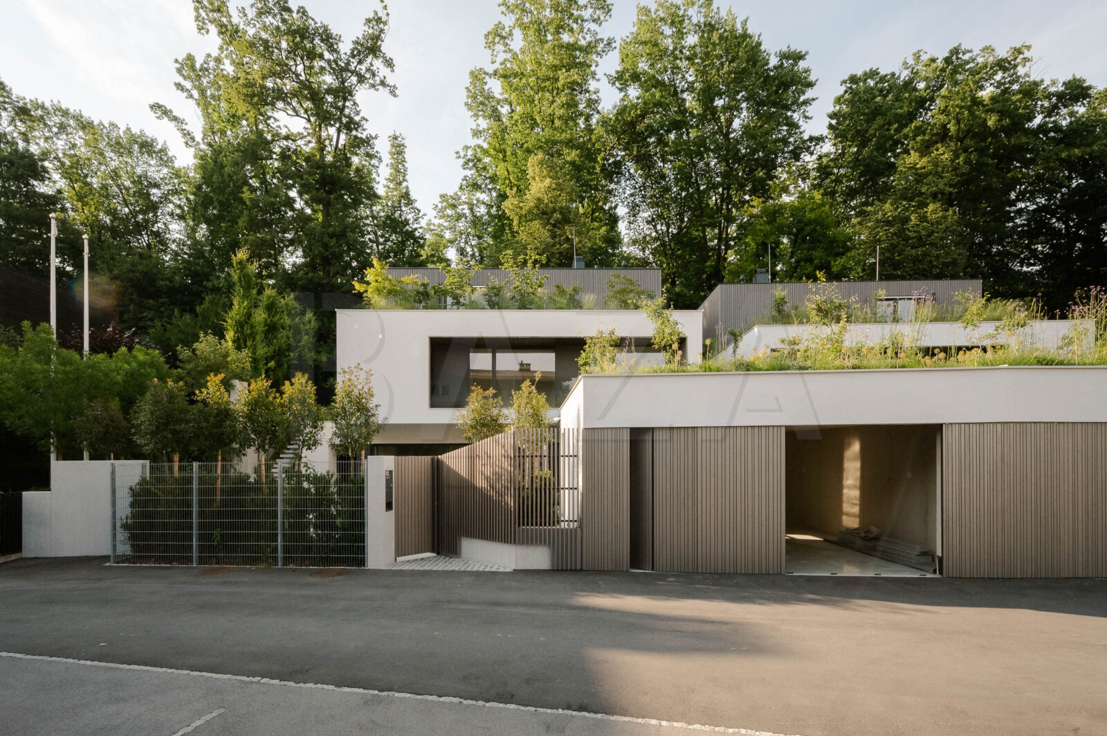 Kuća: Slovenija, Ljubljana 341.00 m2 - cover