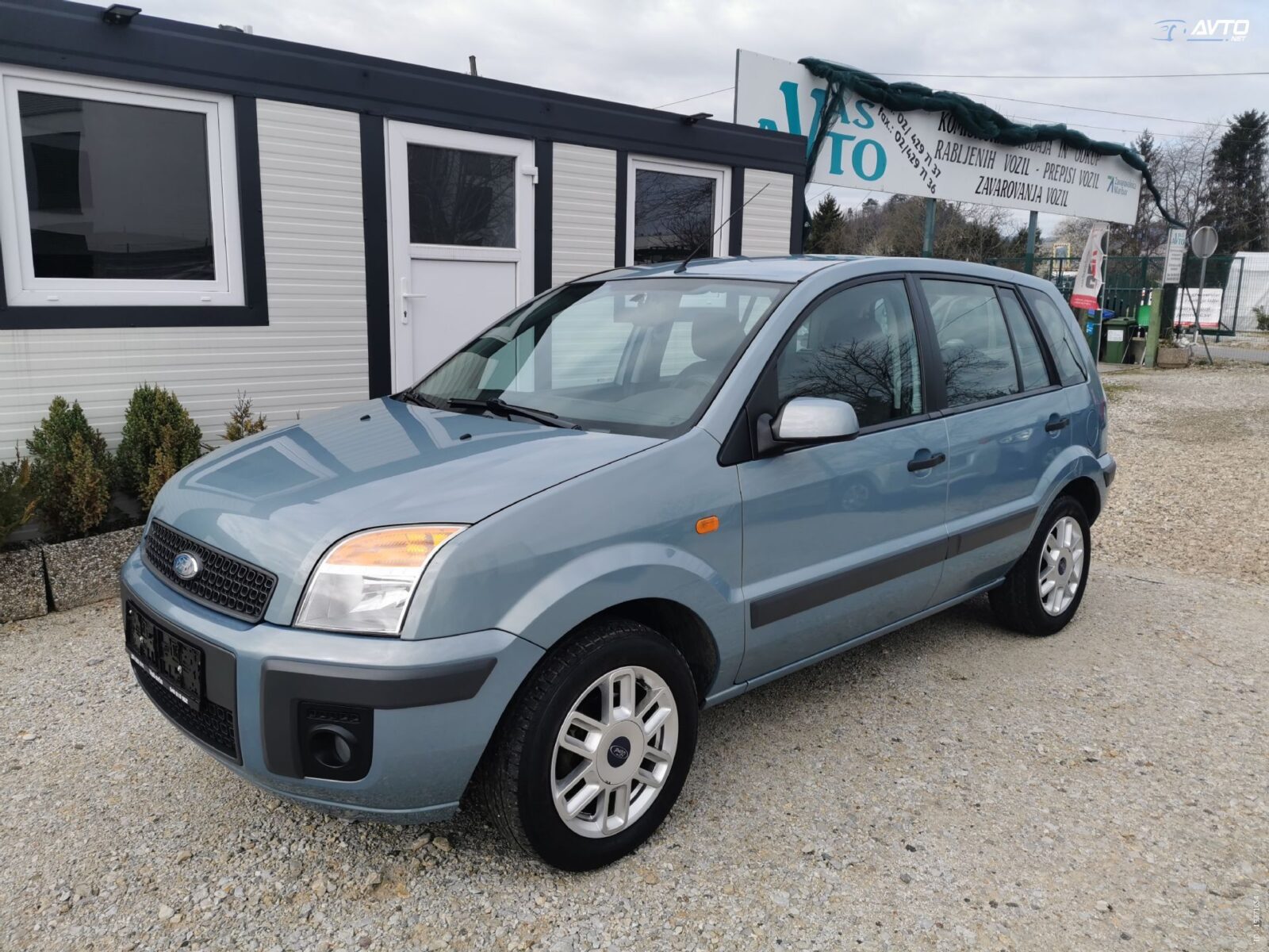 Ford Fusion  Comfort 1.4 80 KM-ODLICN-137000KM-SLO - cover