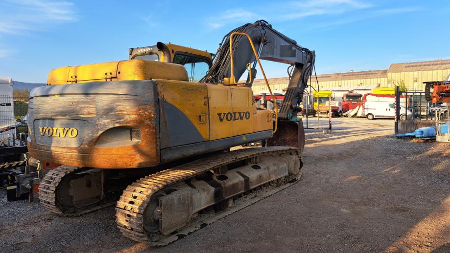 bager VOLVO EC210BLN - cover