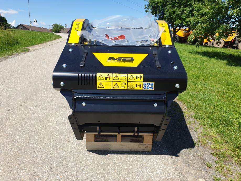 Čeljusna žlica za drobljenje MB BF 70.2 S4 - cover