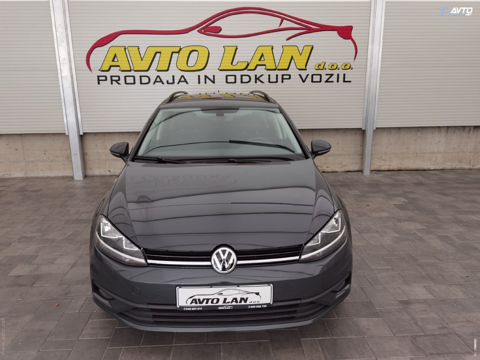 Volkswagen Golf Variant 1.6 TDI Comfortline LED svjetla NAVI CONNECTION - cover