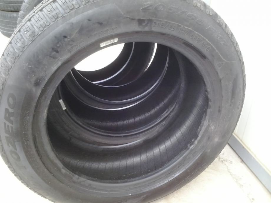Gume Pirelli 205/65/17 zimska 4 kom. - cover