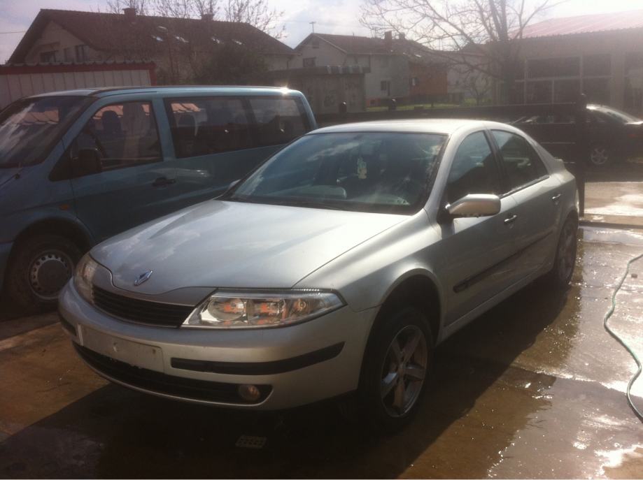 Renault laguna 2 II 1.9 dci dijelovi mehanike i limarije unutrasnjosti - cover
