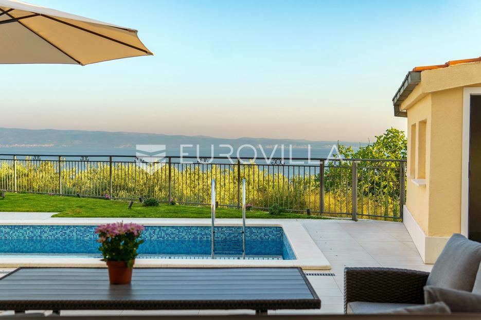 Split, Pazdigrad, jedinstven jednosobni stan za dugoročan najam na odličnoj lokaciji - cover