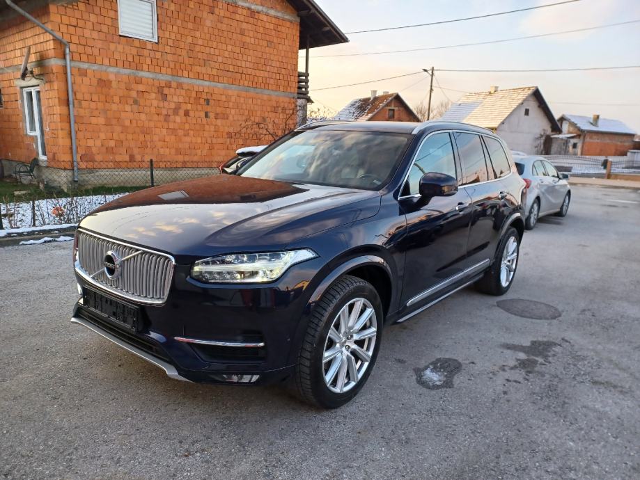 Volvo XC90 XC90 D5 AWD automatik - cover