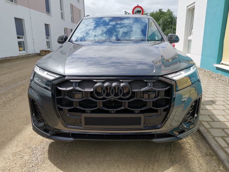 Audi Q7 50 TDI Quattro S line ** NOVI MODEL ** 7sjedala RS - cover