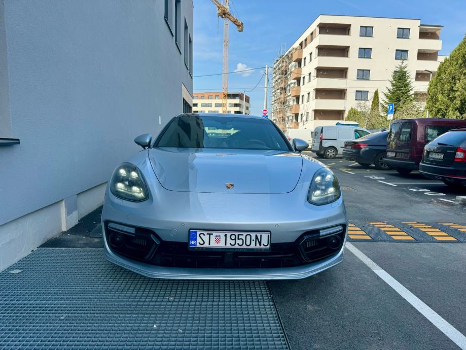 Porsche Panamera Turbo S E-hybrid - cover