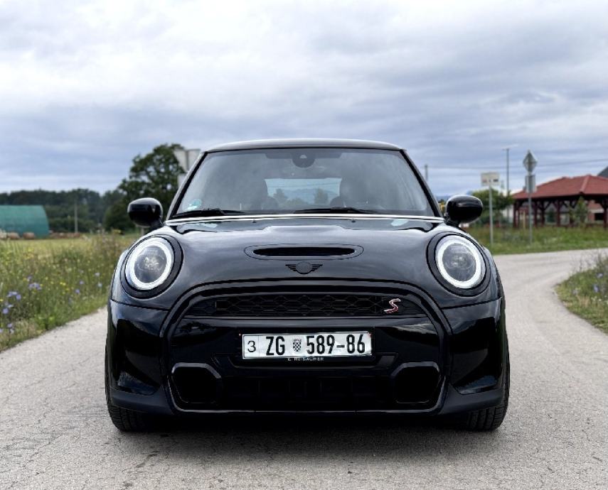 MINI Cooper S automatik/F1 200ks LCI2 6500km REG.1.g.,NAVI,LED,ALU,.. - cover