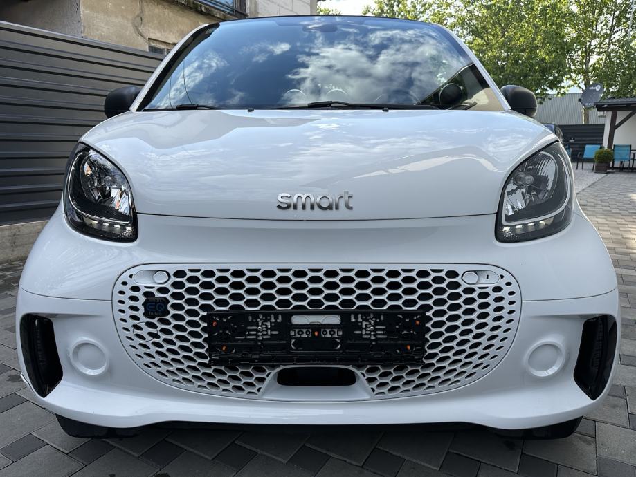 Smart EQ fortwo automatik/Couope,BRABUS OPTIKA//zamijena za r motor// - cover