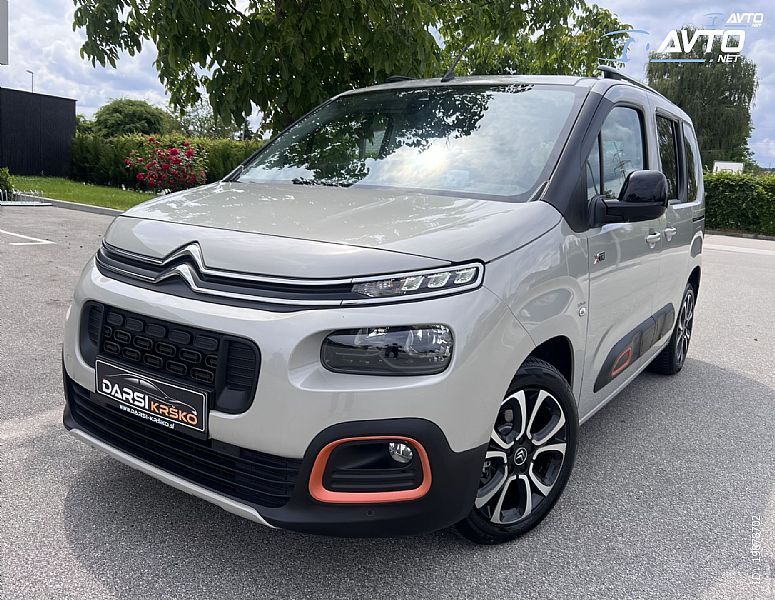 Citroen Berlingo  Shine XTR PureTech 110 BVM6 PANEL NAVI KAMERA ALU17 - cover
