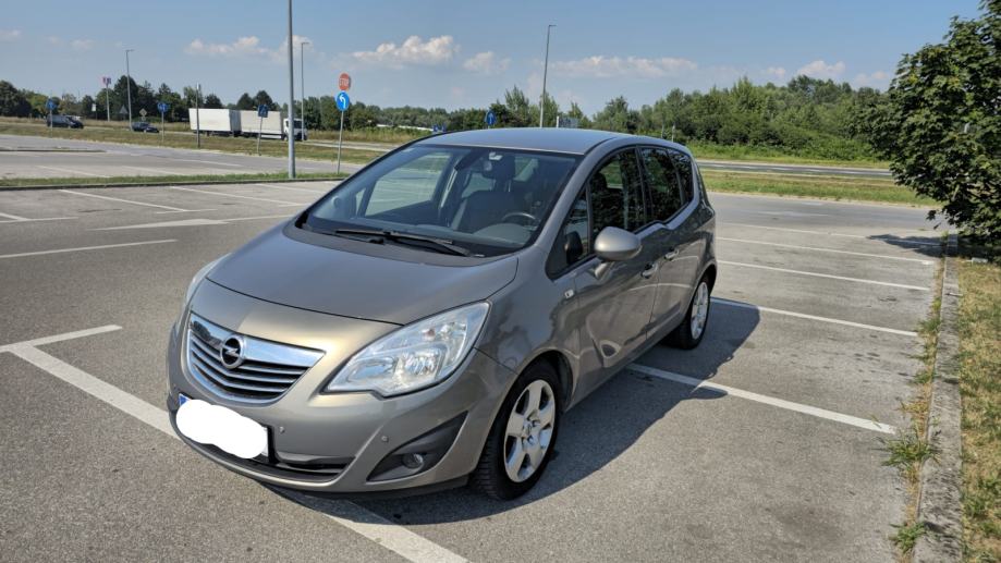 Opel Meriva 1,7 CDTI - cover