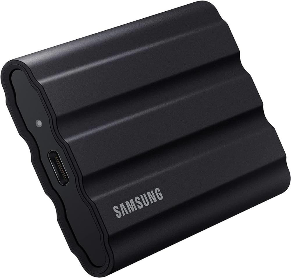 SSD Eksterni 1TB Samsung Portable T7 Shield Black USB 3.2 MU-PE1T0S/EU - cover