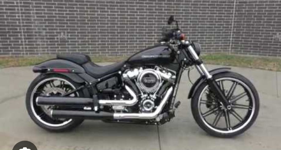 Harley Davidson BREAKOUT 1750 cm3, 2018 god. - cover