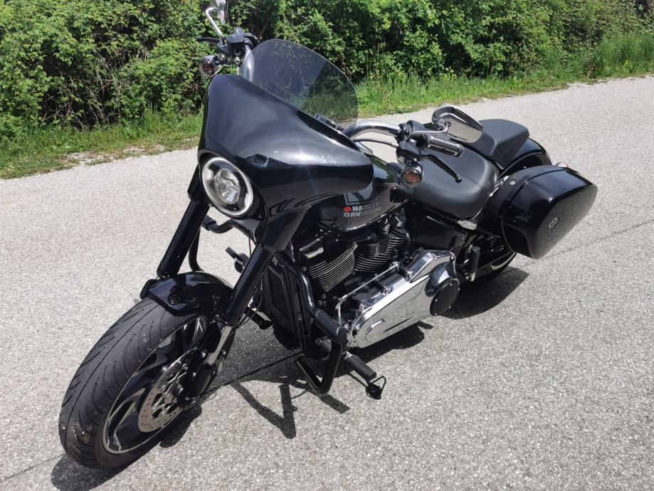 Harley Davidson FLSB Sport Glide 1746 cm3, 2021 god. - cover