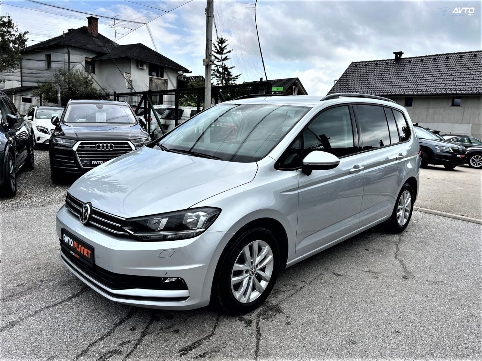 Volkswagen Touran  1.6 TDI Comfortline 1.VLASNIK ACC NAVI ALU 16 - cover