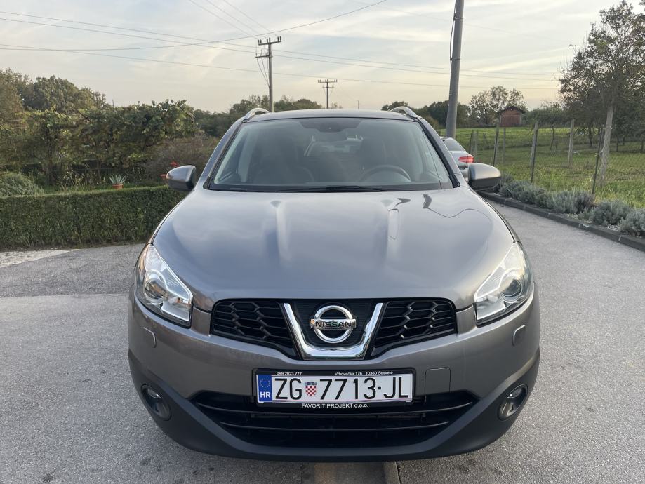 Nissan Qashqai 1,6 dCi - cover