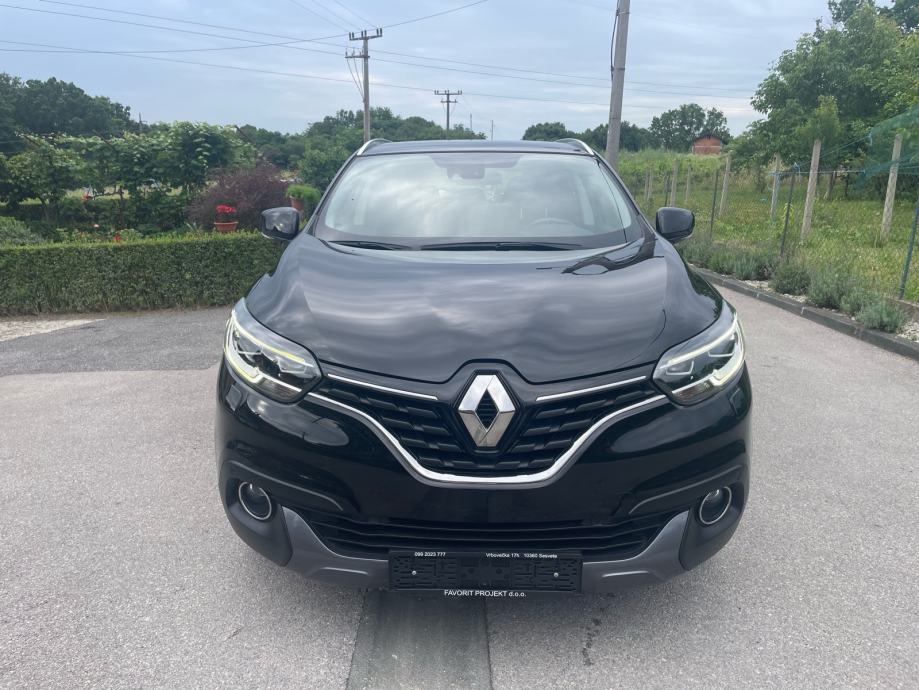Renault Kadjar - cover