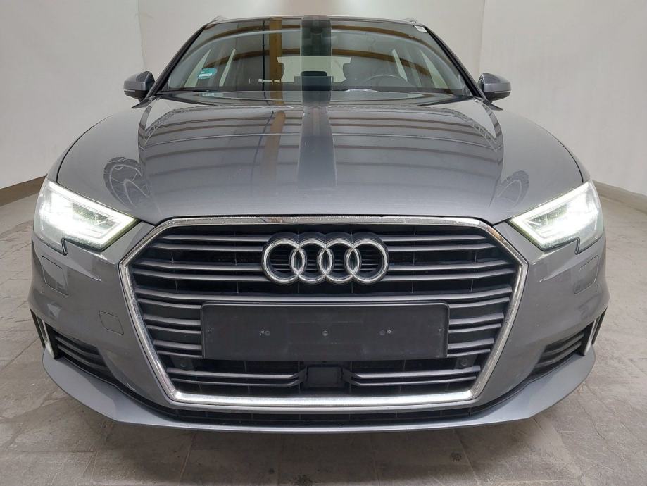 Audi A3 1,6 TDI-SPORT - cover