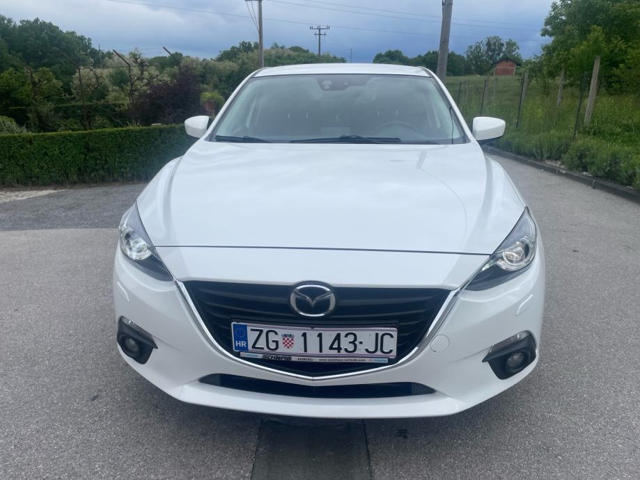 Mazda 3 Sport CD150 - cover