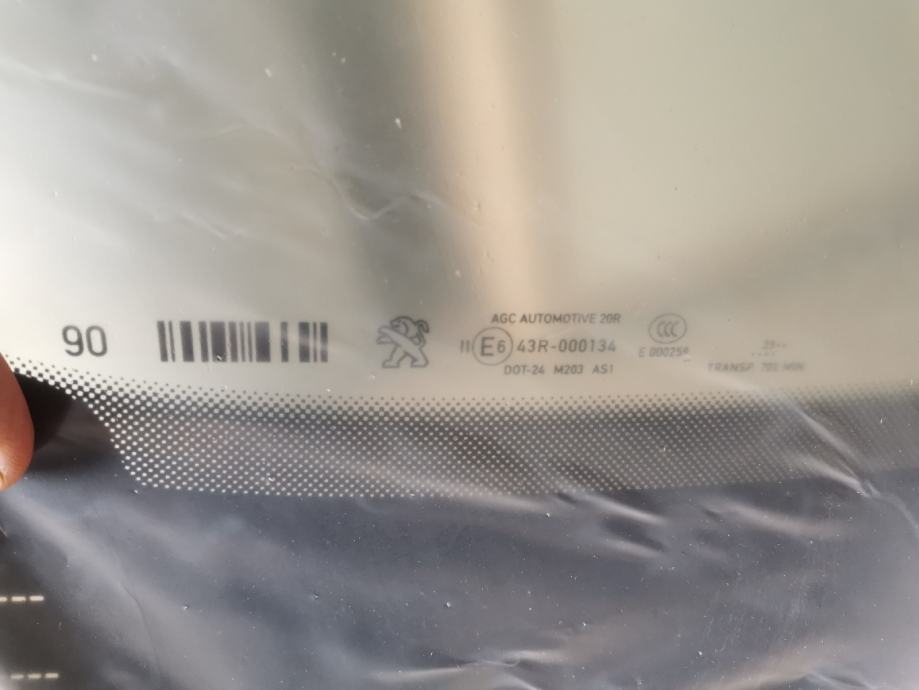 Staklo prednje Peugeot 308 T9 novo - cover