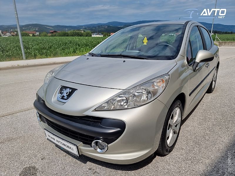 Peugeot 207  °VITAMIN°1.4°SLO°ODLIČAN.ZA OBROKE°BEZ DEPOZITA° - cover