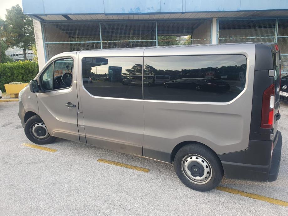 Opel Vivaro 1,6 cdti - cover
