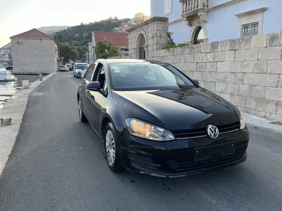 VW Golf 7 1,6 TDI BMT - cover