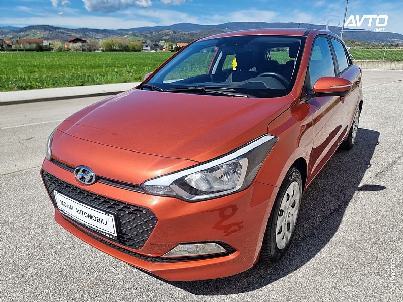 Hyundai i20  °1.2 CVVT°COMFORT°SLO°1ZADNJI°63000KM - cover